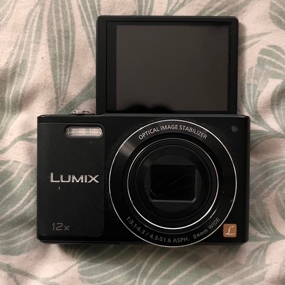 Panasonic Lumix DMC-SZ10 Camera 🦋 - Picture 3 of 7